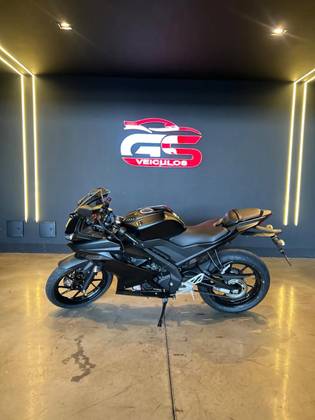 YAMAHA YZF R15 